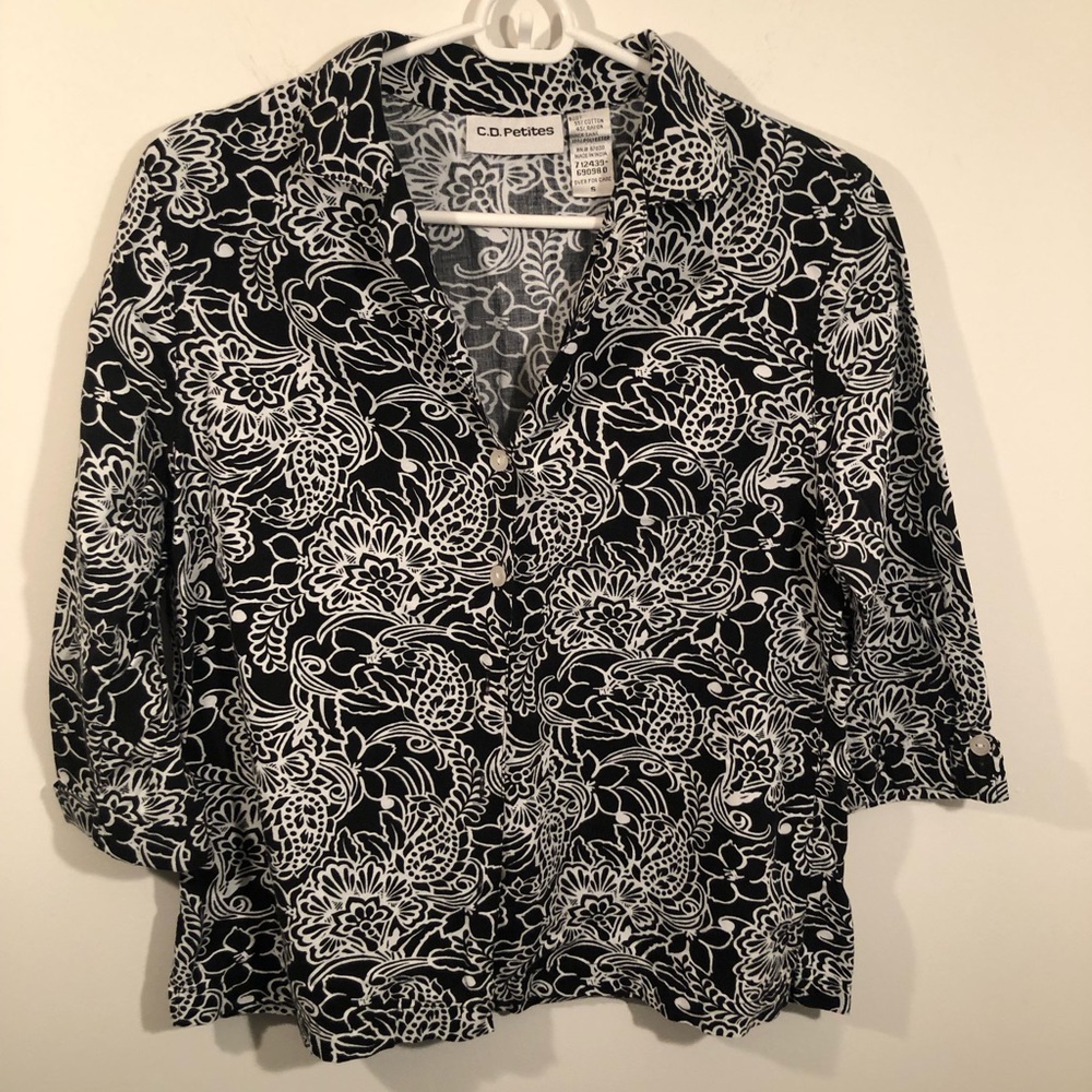 C.D. Petites Cotton/Rayon Blend Floral Button Up Shirt
